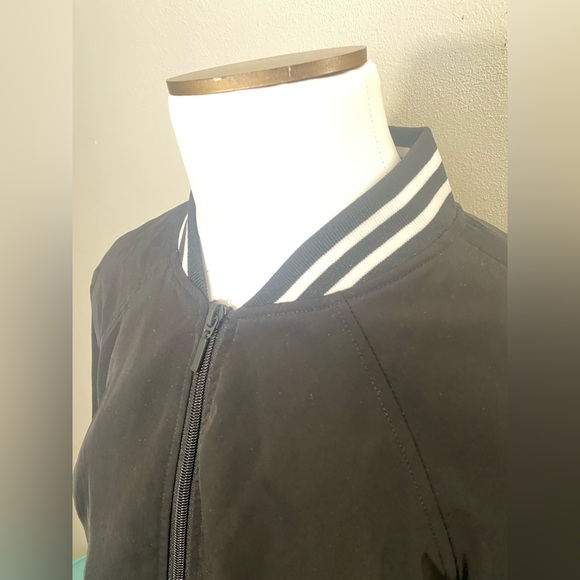 Betsy Johnson black and white varsity stripe bomber jacket - Picture 5 of 9